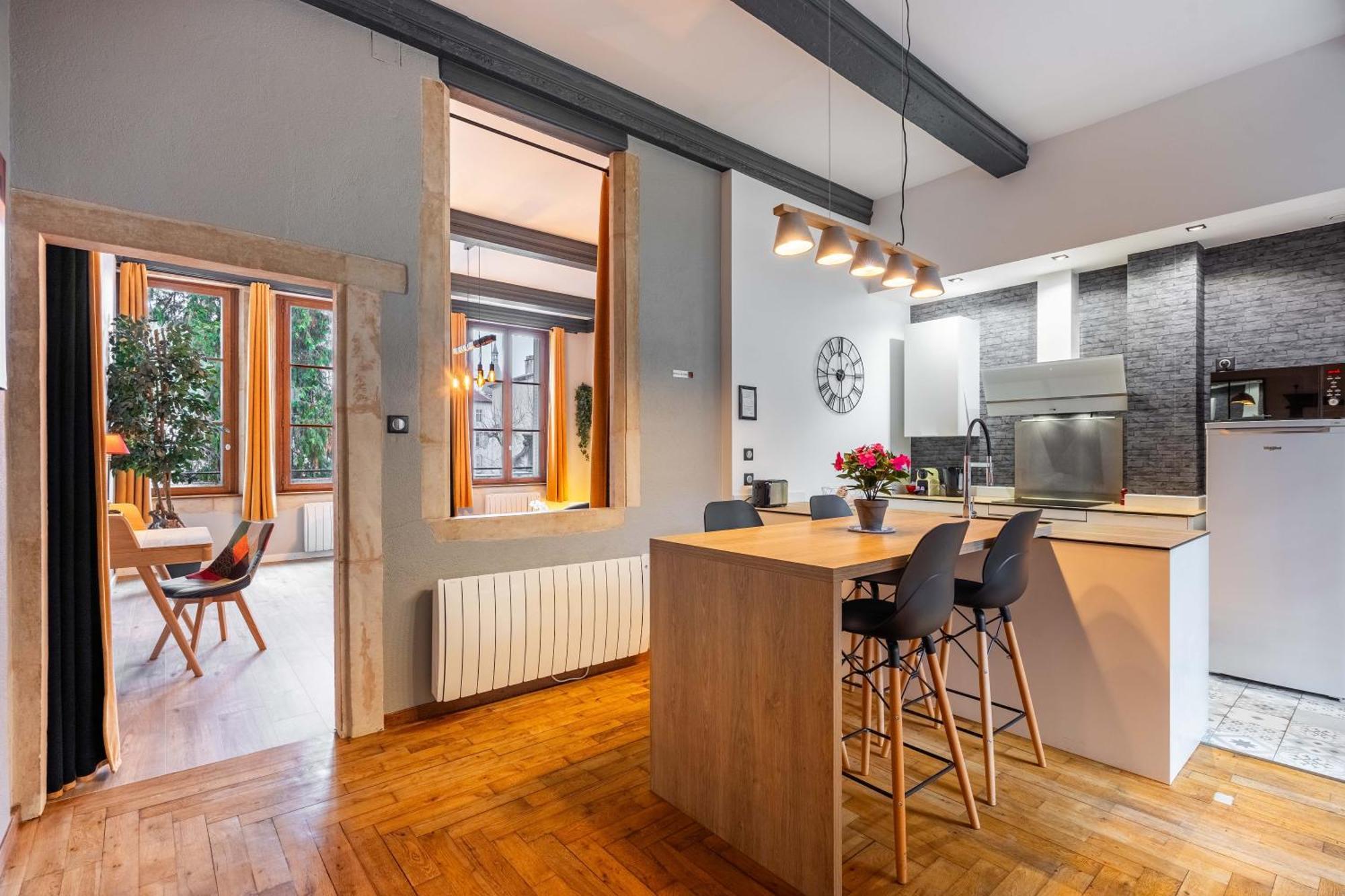 Le Relais Ducal - Appartements D'Hotes Vieille Ville Nancy Exterior foto