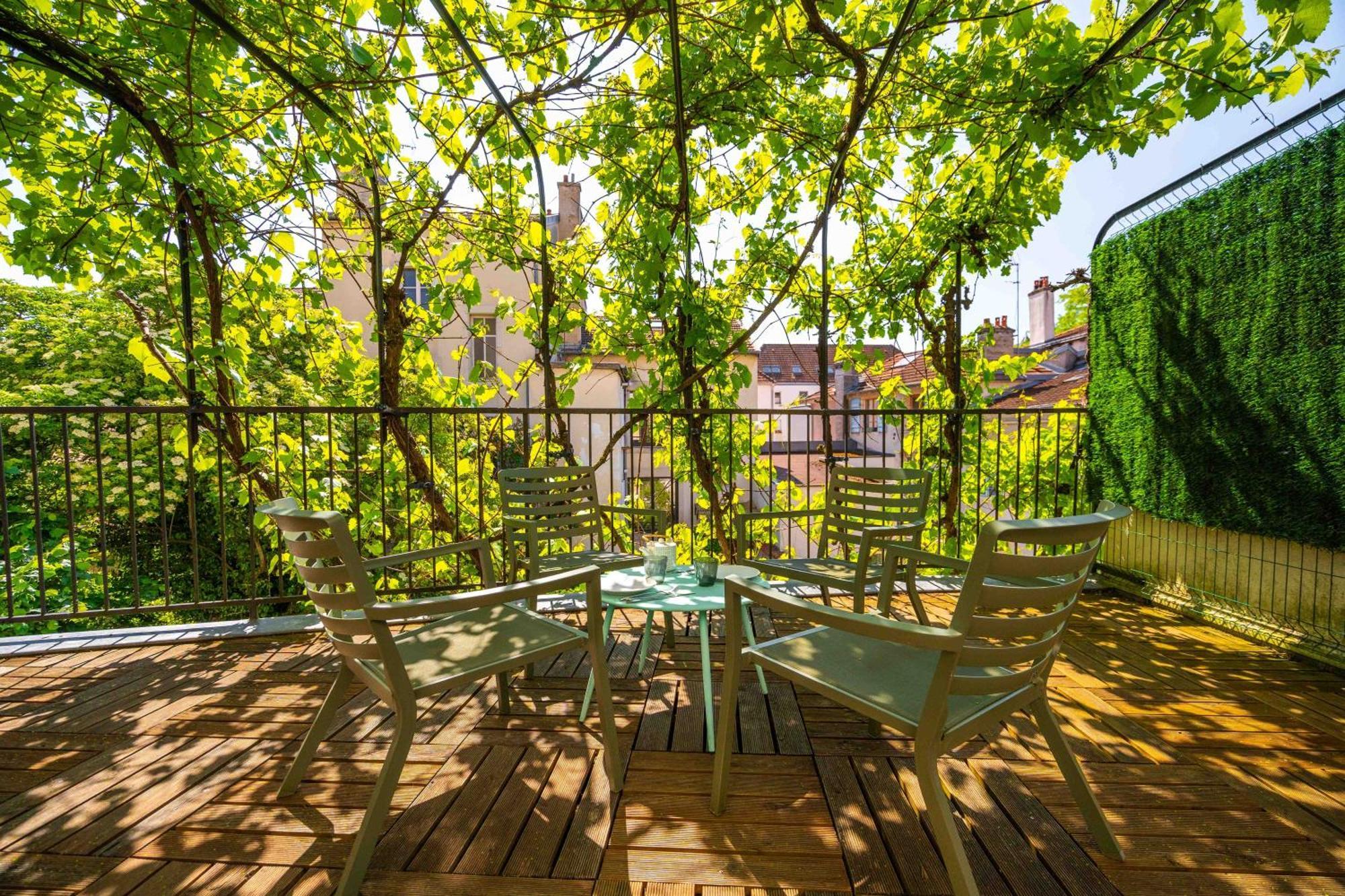 Le Relais Ducal - Appartements D'Hotes Vieille Ville Nancy Exterior foto